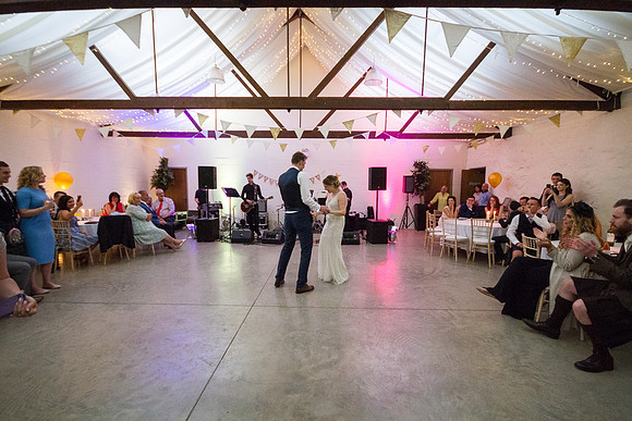Bachilton Barn wedding photography