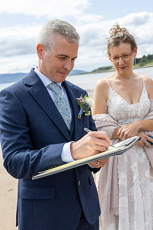 Beach wedding on the Isle of Bute
